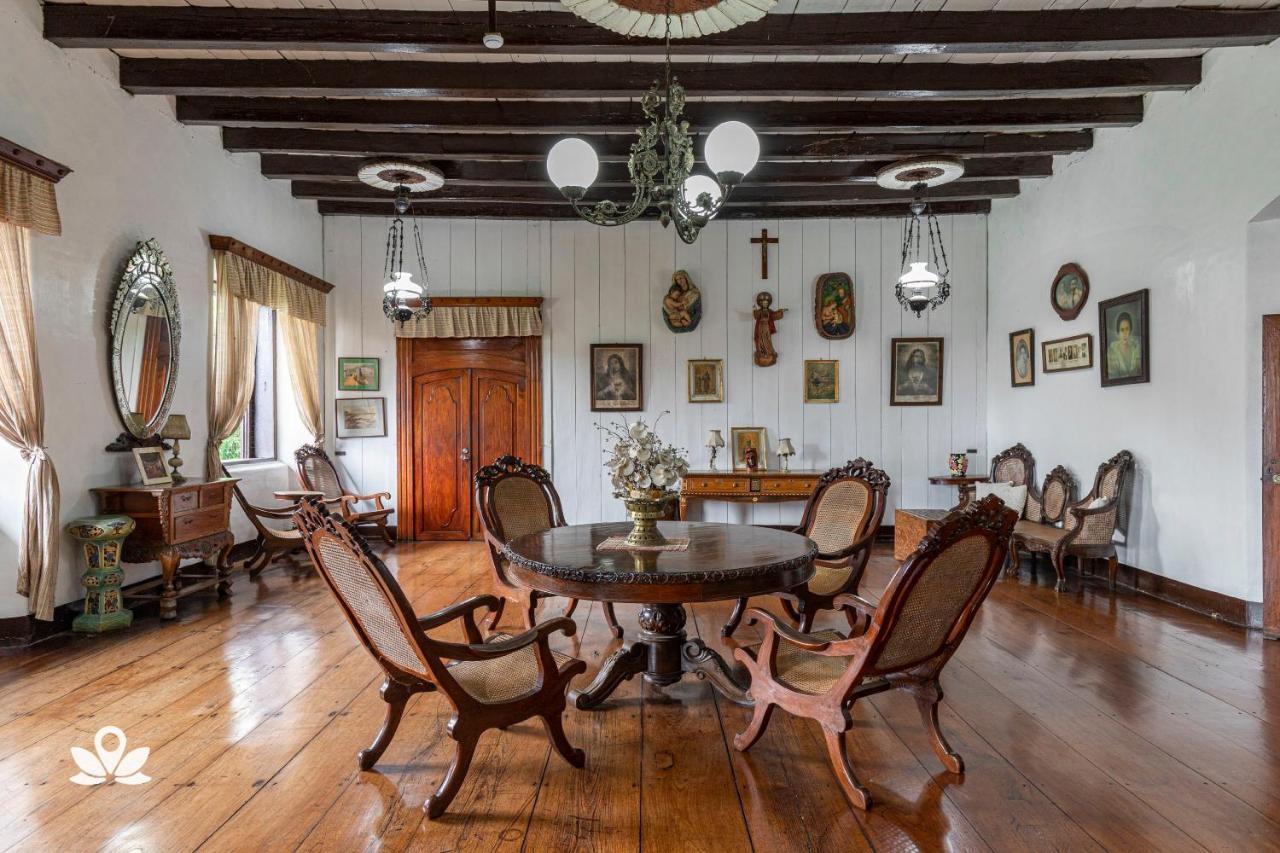 Villa Angela Heritage House วีกัน ภายนอก รูปภาพ